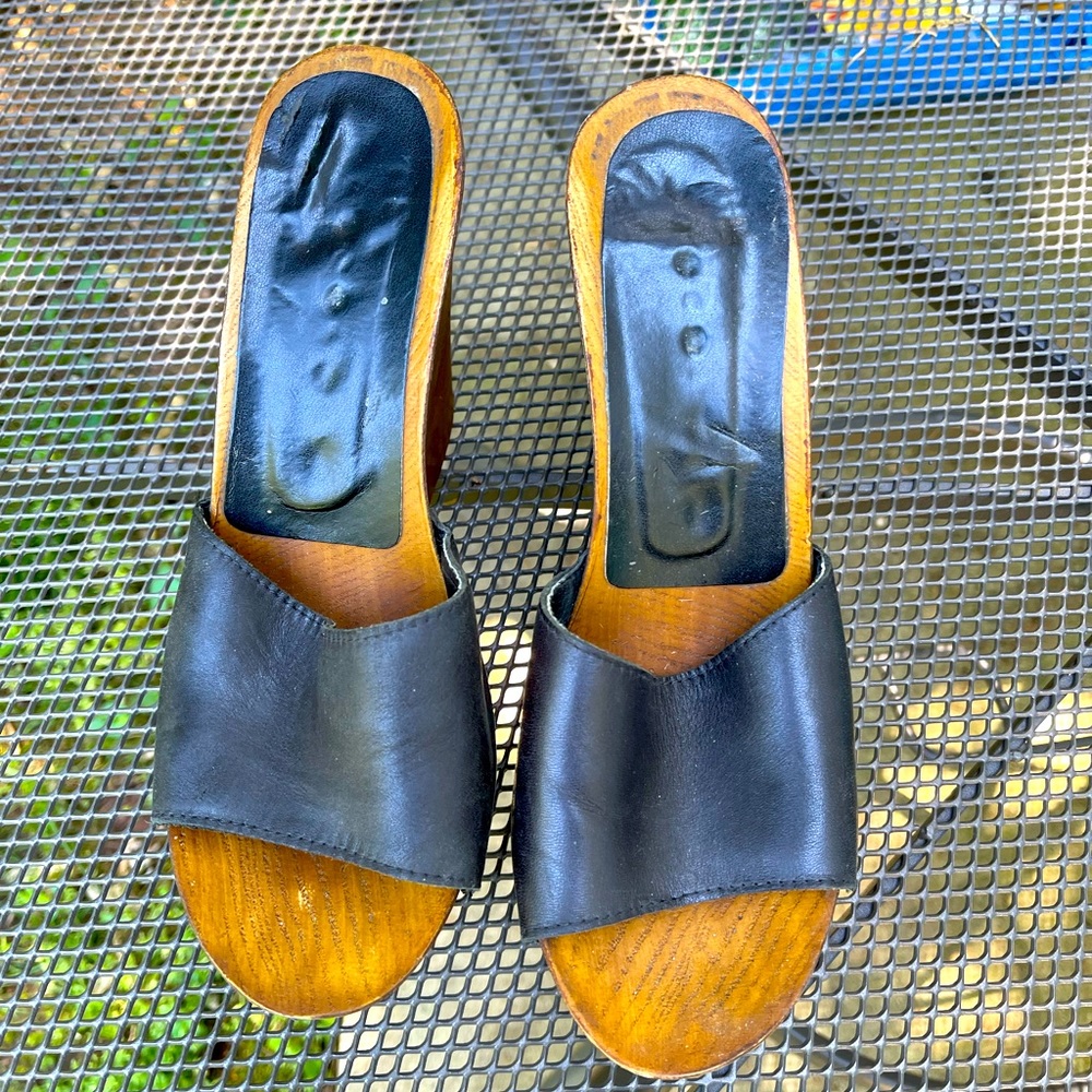 ALDO Pre owned WOODEN wedges sandals